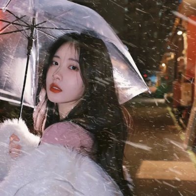 一半海水,一半火燄
